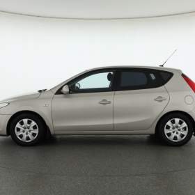 Foto inzerátu Hyundai i30 1.6 CVVT