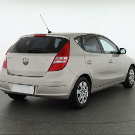 Foto inzerátu Hyundai i30 1.6 CVVT