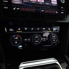 Foto inzerátu Volkswagen Arteon 2.0 TDI