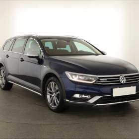 Foto inzerátu Volkswagen Passat 2.0 BiTDI