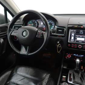 Foto inzerátu Volkswagen Touareg 3.0 TDI