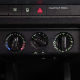 Foto inzerátu Škoda Fabia 1.0 TSI