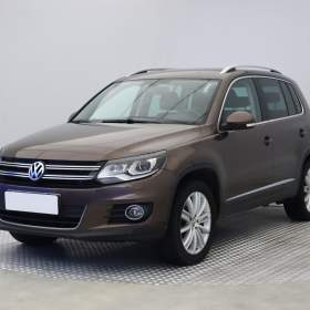 Foto inzerátu Volkswagen Tiguan 2.0 TDI