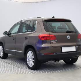 Foto inzerátu Volkswagen Tiguan 2.0 TDI