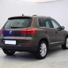 Foto inzerátu Volkswagen Tiguan 2.0 TDI
