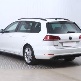 Foto inzerátu Volkswagen Golf 2.0 TDI GTD