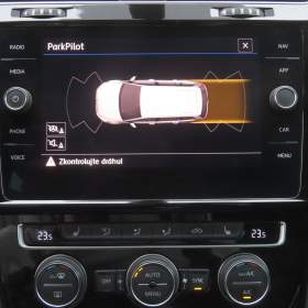 Foto inzerátu Volkswagen Golf 2.0 TDI GTD