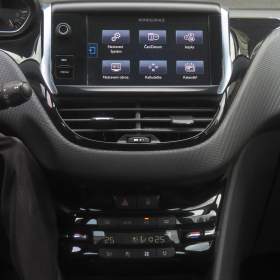 Foto inzerátu Peugeot 2008 1.2 PureTech