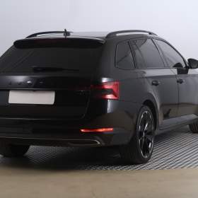 Foto inzerátu Škoda Superb iV 1.4 TSI PHEV