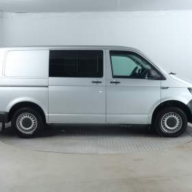 Foto inzerátu Volkswagen Transporter 2.0 TDI