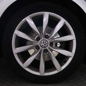 Foto inzerátu Volkswagen Golf 1.6 TDI