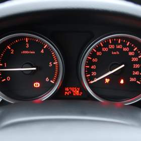 Foto inzerátu Mazda 6 2.0 DI