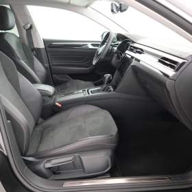 Foto inzerátu Volkswagen Arteon 2.0 TDI