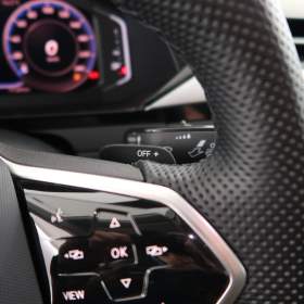 Foto inzerátu Volkswagen Arteon 2.0 TDI