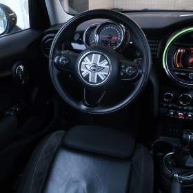 Foto inzerátu Mini 5-door Cooper