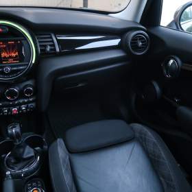 Foto inzerátu Mini 5-door Cooper