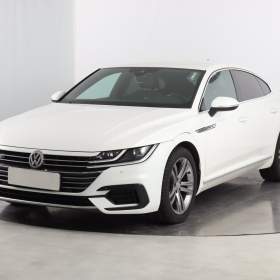 Foto inzerátu Volkswagen Arteon 2.0 TSI