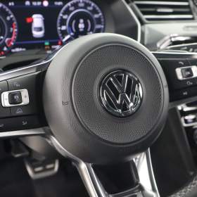 Foto inzerátu Volkswagen Arteon 2.0 TSI