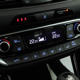 Foto inzerátu Hyundai i30 1.5 T-GDI MHEV 48V