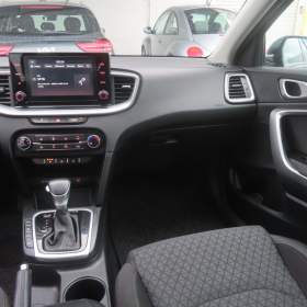 Foto inzerátu Kia Ceed 1.5 T-GDI