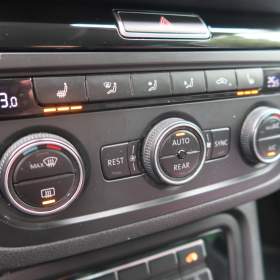 Foto inzerátu Volkswagen Sharan 2.0 TDI BMT