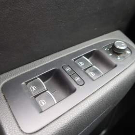 Foto inzerátu Volkswagen Sharan 2.0 TDI BMT