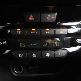 Foto inzerátu Peugeot 2008 1.6 BlueHDi