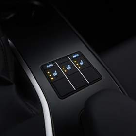 Foto inzerátu Lexus UX 250h