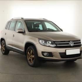 Foto inzerátu Volkswagen Tiguan 2.0 TDI