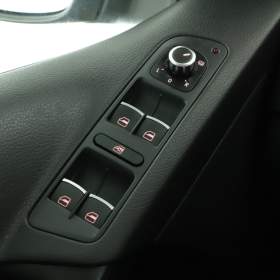 Foto inzerátu Volkswagen Tiguan 2.0 TDI