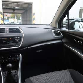 Foto inzerátu Suzuki SX4 S-Cross 1.6 VVT