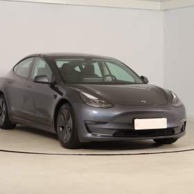 Tesla Model 3 Long Range 4WD 82kWh / 19599337