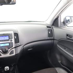 Foto inzerátu Hyundai i30 1.6 CVVT