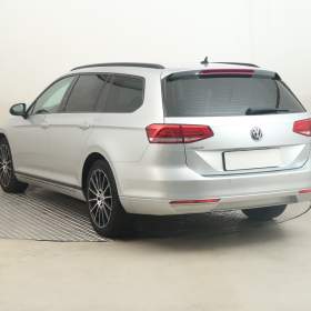 Foto inzerátu Volkswagen Passat 2.0 TDI