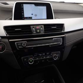 Foto inzerátu BMW X2 sDrive18i