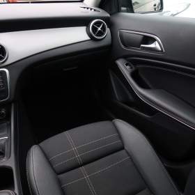 Foto inzerátu Mercedes-Benz GLA GLA 200