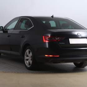 Foto inzerátu Škoda Superb 2.0 TDI