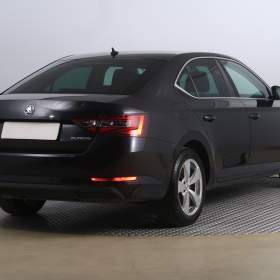 Foto inzerátu Škoda Superb 2.0 TDI