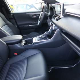 Foto inzerátu Toyota Rav4 2.5 Hybrid