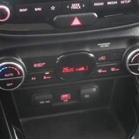 Foto inzerátu Kia e-Soul 64 kWh