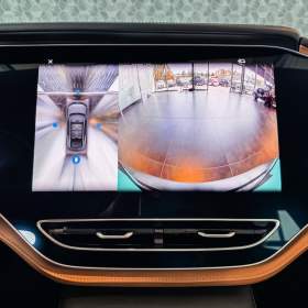 Foto inzerátu Rising F7 77 kWh RWD