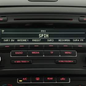 Foto inzerátu Volkswagen Multivan 2.0 TDI 4Motion