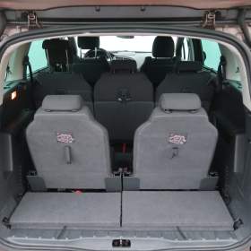 Foto inzerátu Peugeot 5008 2.0 BlueHDi