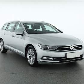 Volkswagen Passat 2.0 TDI / 19600510