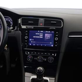 Foto inzerátu Volkswagen Golf 1.5 TSI