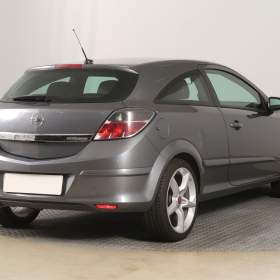 Foto inzerátu Opel Astra 2.0 Turbo