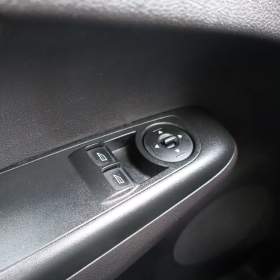 Foto inzerátu Ford Tourneo Courier 1.0 EcoBoost