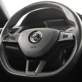 Foto inzerátu Škoda Superb 2.0 TDI