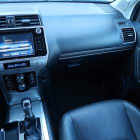 Foto inzerátu Toyota Land Cruiser 2.8 D-4D