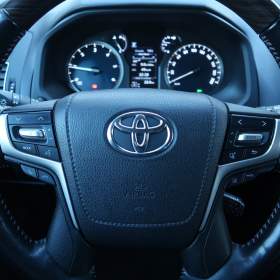 Foto inzerátu Toyota Land Cruiser 2.8 D-4D